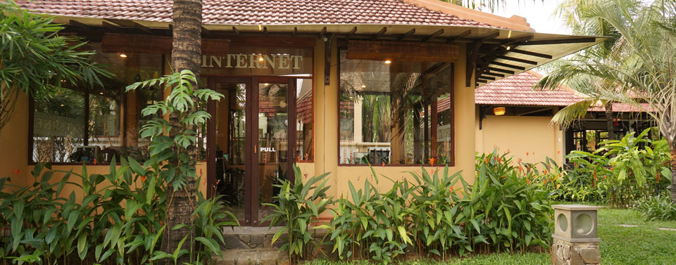 VINH HUNG RIVERSIDE RESORT
